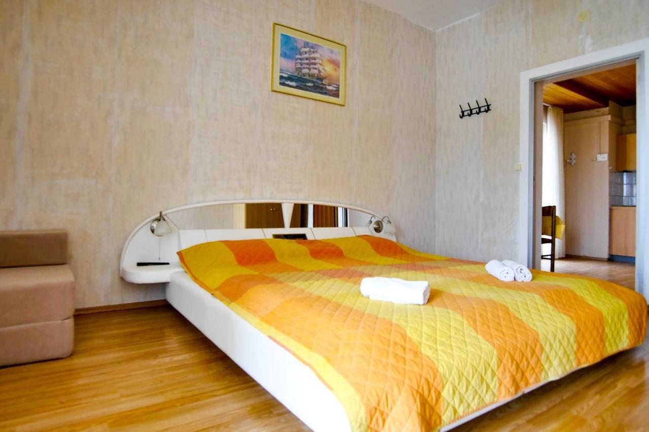 Apartments Babaja Omiš Extérieur photo