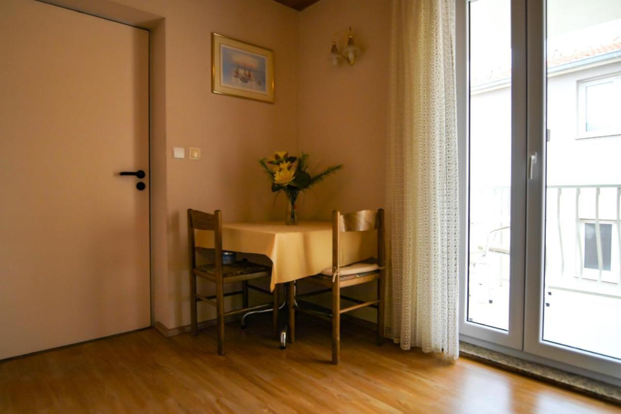 Apartments Babaja Omiš Extérieur photo